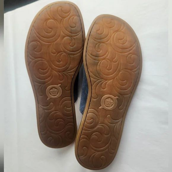 Born Sandals Size 10 Blue Suede Leather Toe Flat Slip On Comfortable Walking - Picture 7 of 9